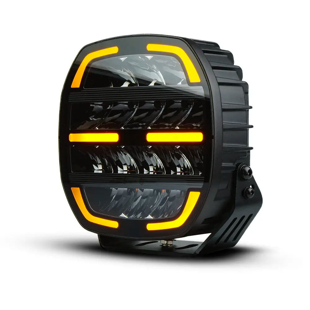 Monsterlux Core 7 LED-lisävalo Mustalla Rungolla