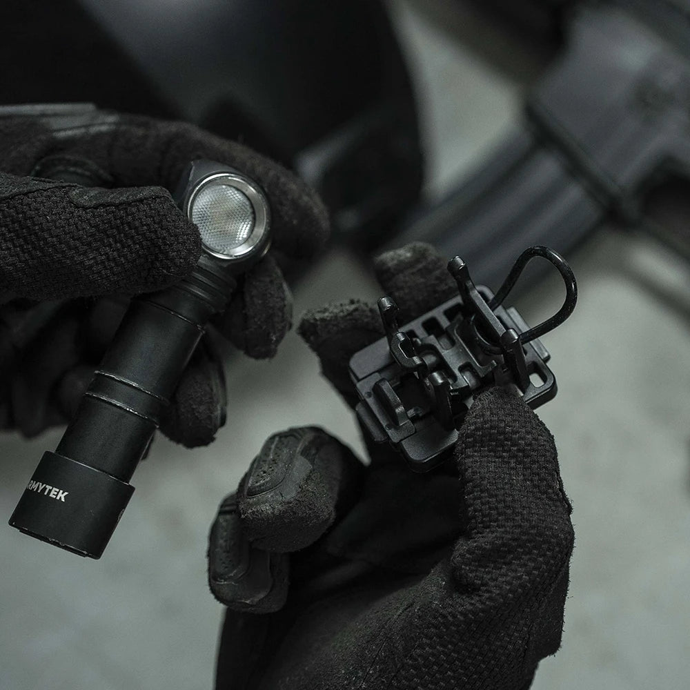 Kypäräkiinnike Armytek AHM-05 / NVG-kiinnikkeelle