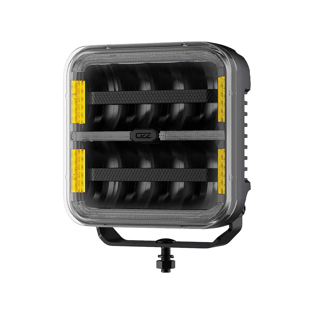 OZZ SQR 7" LED-lisävalo musta runko, parkilla ja R65 varoitusvalolla