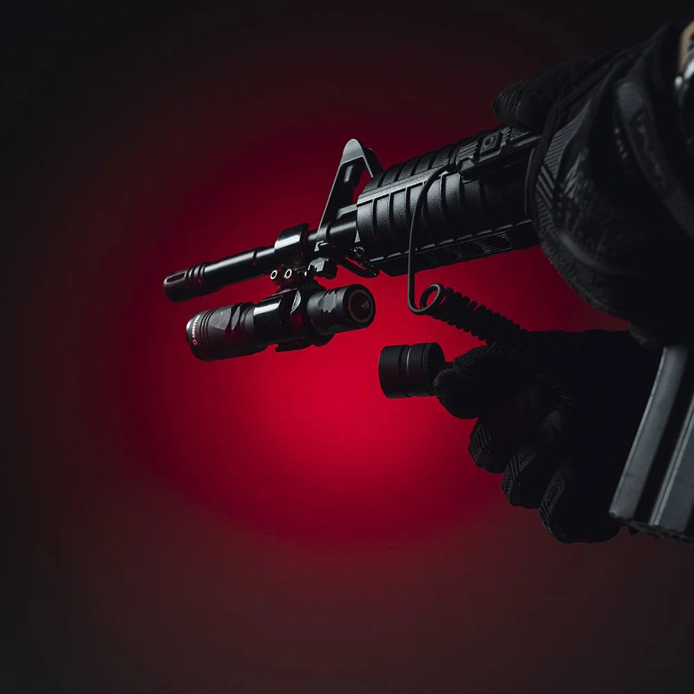 Taskulamppu Armytek Dobermann Pro Magnet USB Lämmin Sävy 1400 lm