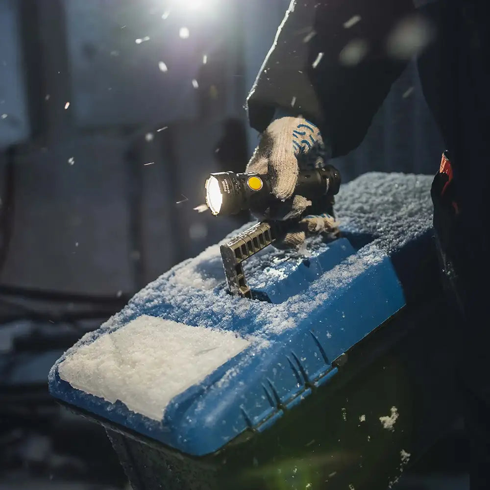 Taskulamppu Armytek Prime C2 Pro Max Lämmin Sävy 3720 lm