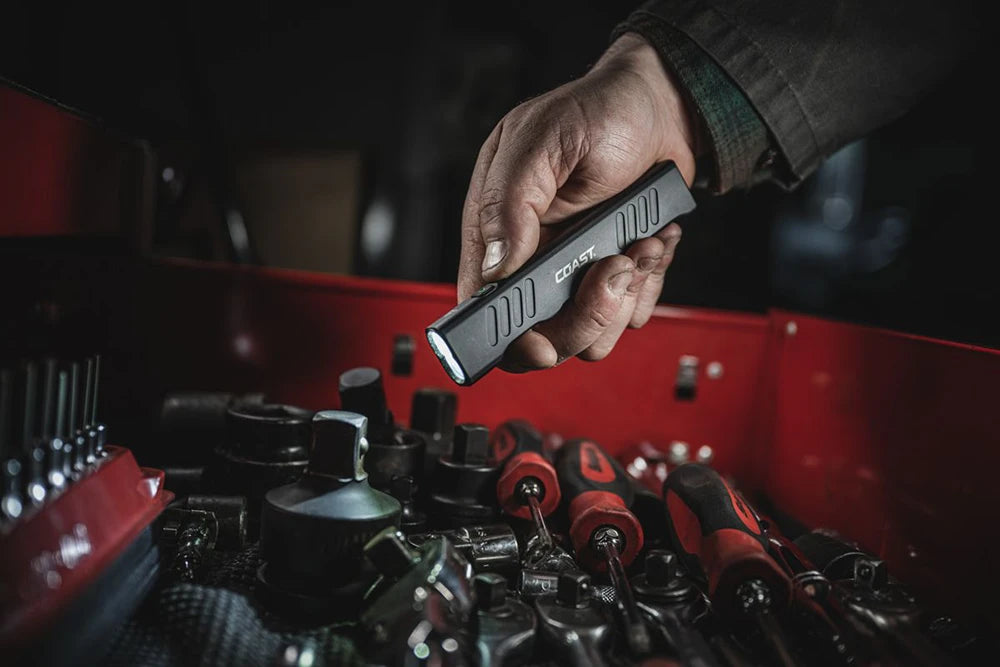 Taskulamppu Coast Slayer Laser Ladattava 1000 Lumenia