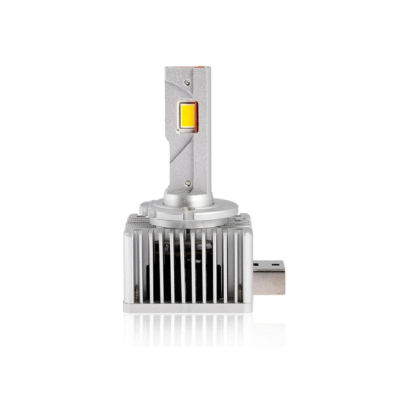 Autoline Direct Fit LED D1S/D1R -polttimo edestä kuvattuna ilman tuotepakkausta valkoista taustaa vasten.