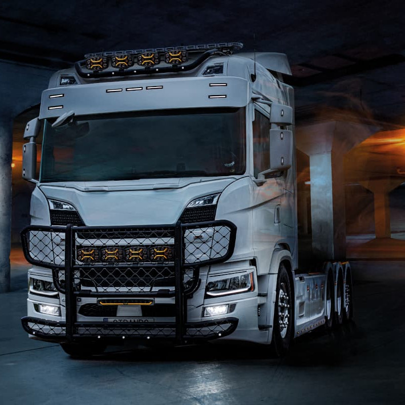 Strands Dark Knight Insane ovaali LED-lisävalo – kuva 5