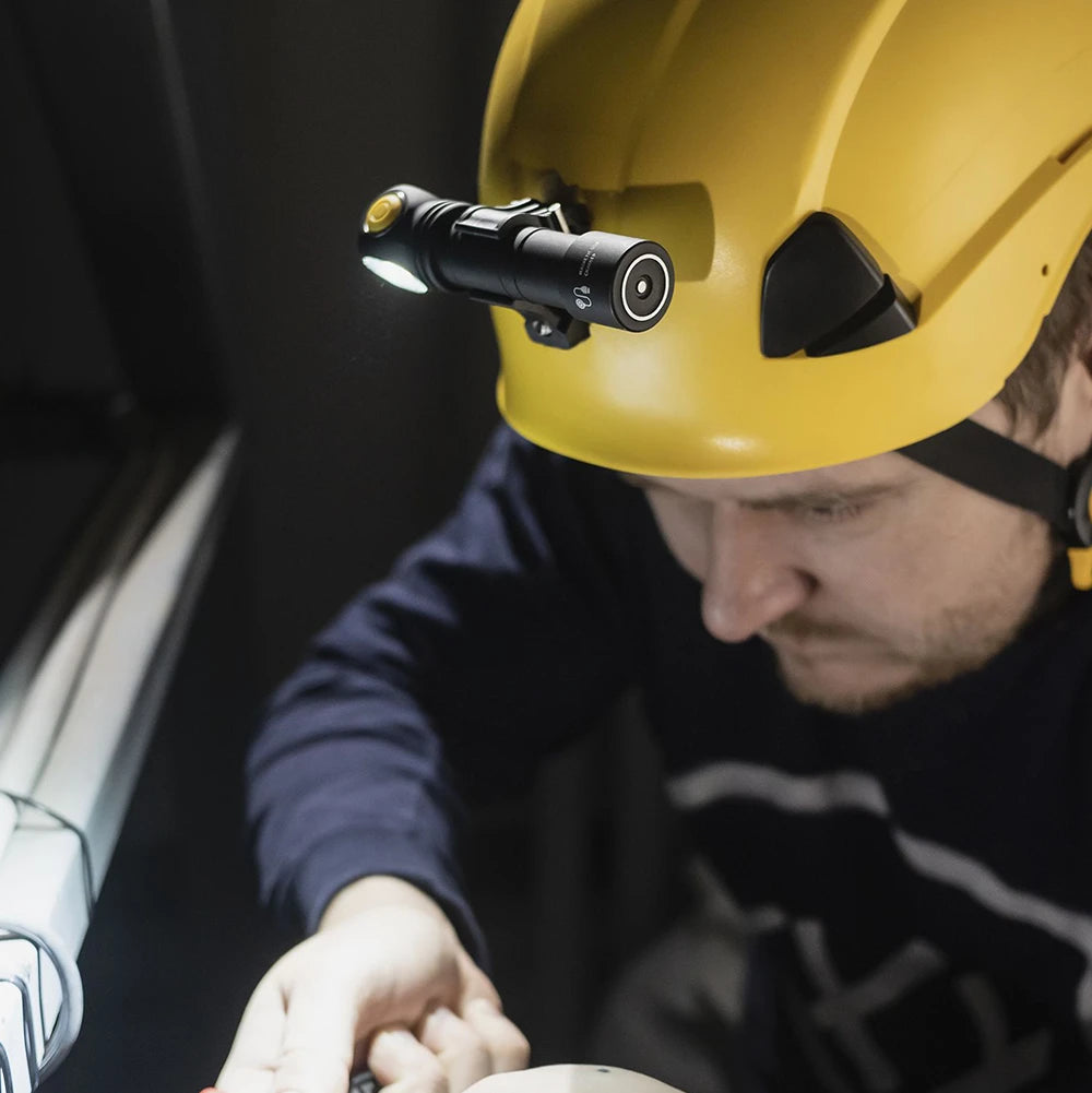 Kypäräkiinnike Armytek AHM-03 / Petzl suojakypärille