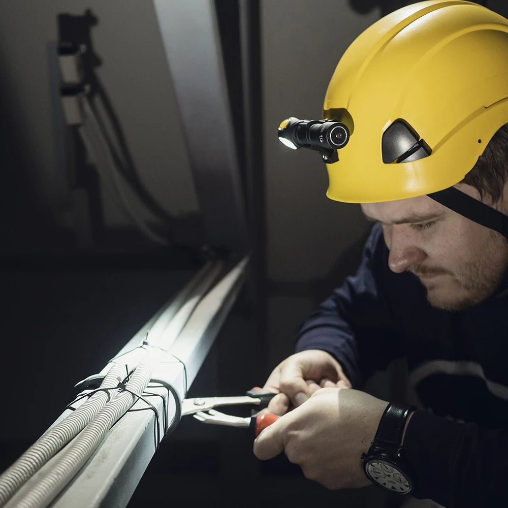 Kypäräkiinnike Armytek AHM-03 / Petzl suojakypärille