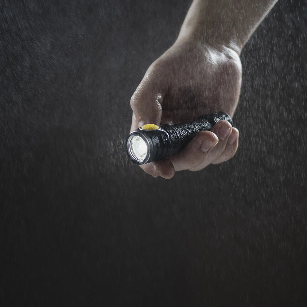 Taskulamppu Armytek Prime C2 Magnet USB Lämmin Sävy 930 lm