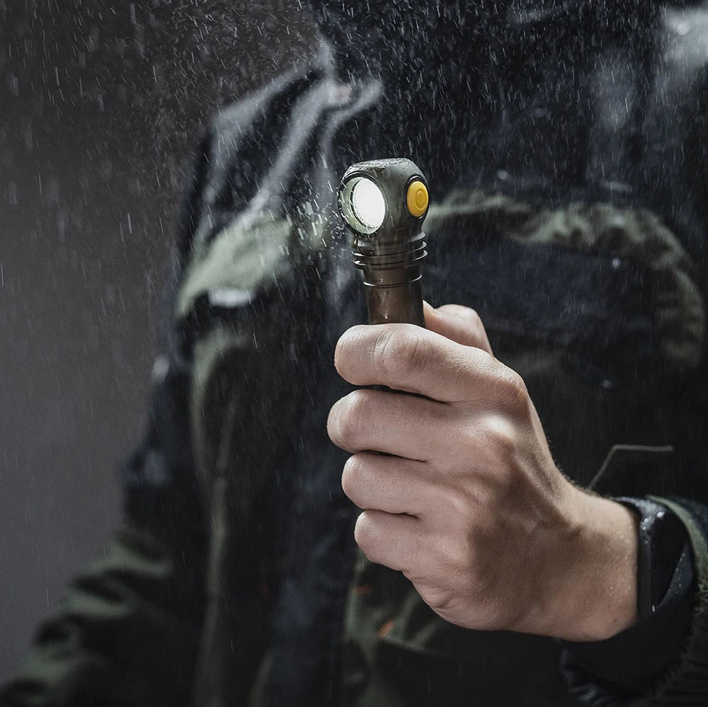 Armytek Wizard C2 Pro Olive / Valkoinen / 2500 lm