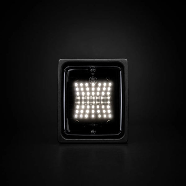 Dark Knight IZE LED Square Peruutusvalo – LED-peruutusvalo