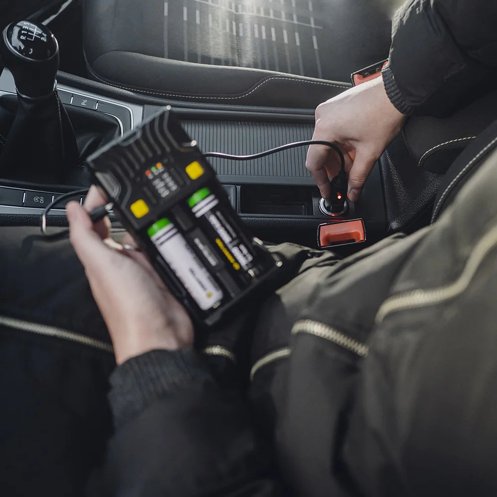 Akkulaturi Armytek Uni C2, 2 Latauspaikkaa