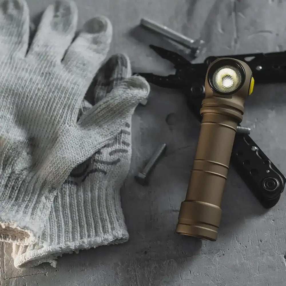 Otsalamppu Armytek Wizard C2 Pro Max Sand Kylmä Sävy 4000 lm