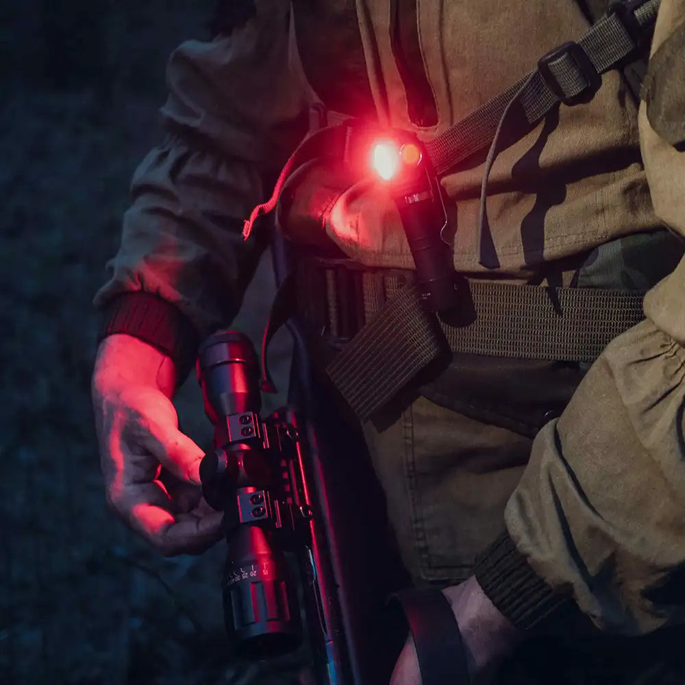 Otsalamppu Armytek Wizard C2 WR Magnet USB Kylmä Sävy & Punainen 1100 lm