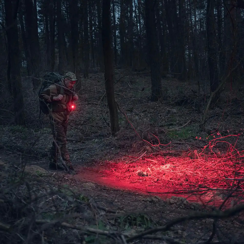 Otsalamppu Armytek Wizard C2 WR Magnet USB Kylmä Sävy & Punainen 1100 lm