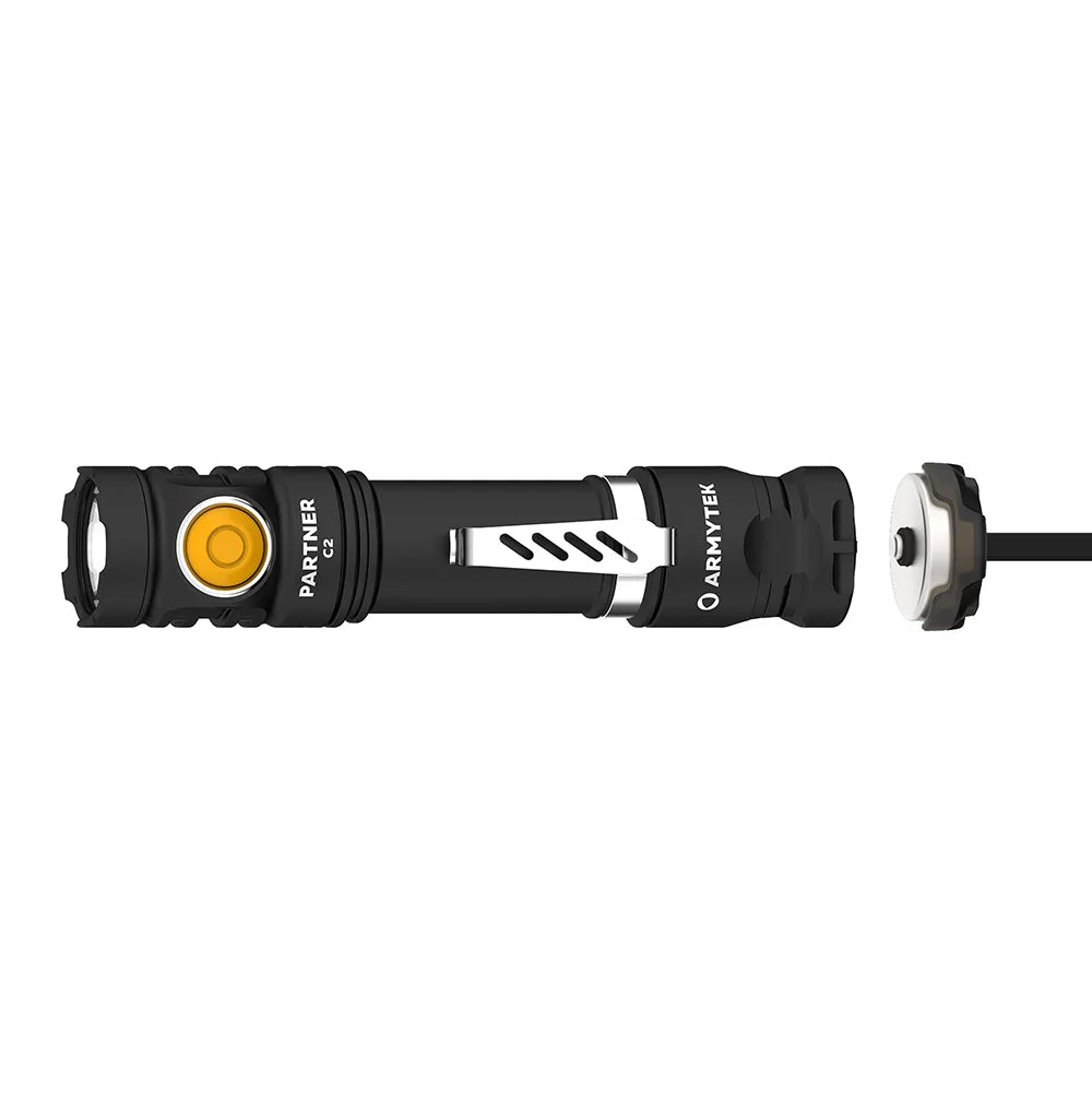 Taskulamppu Armytek Partner C2 Magnet USB Kylmä Sävy 1100 lm
