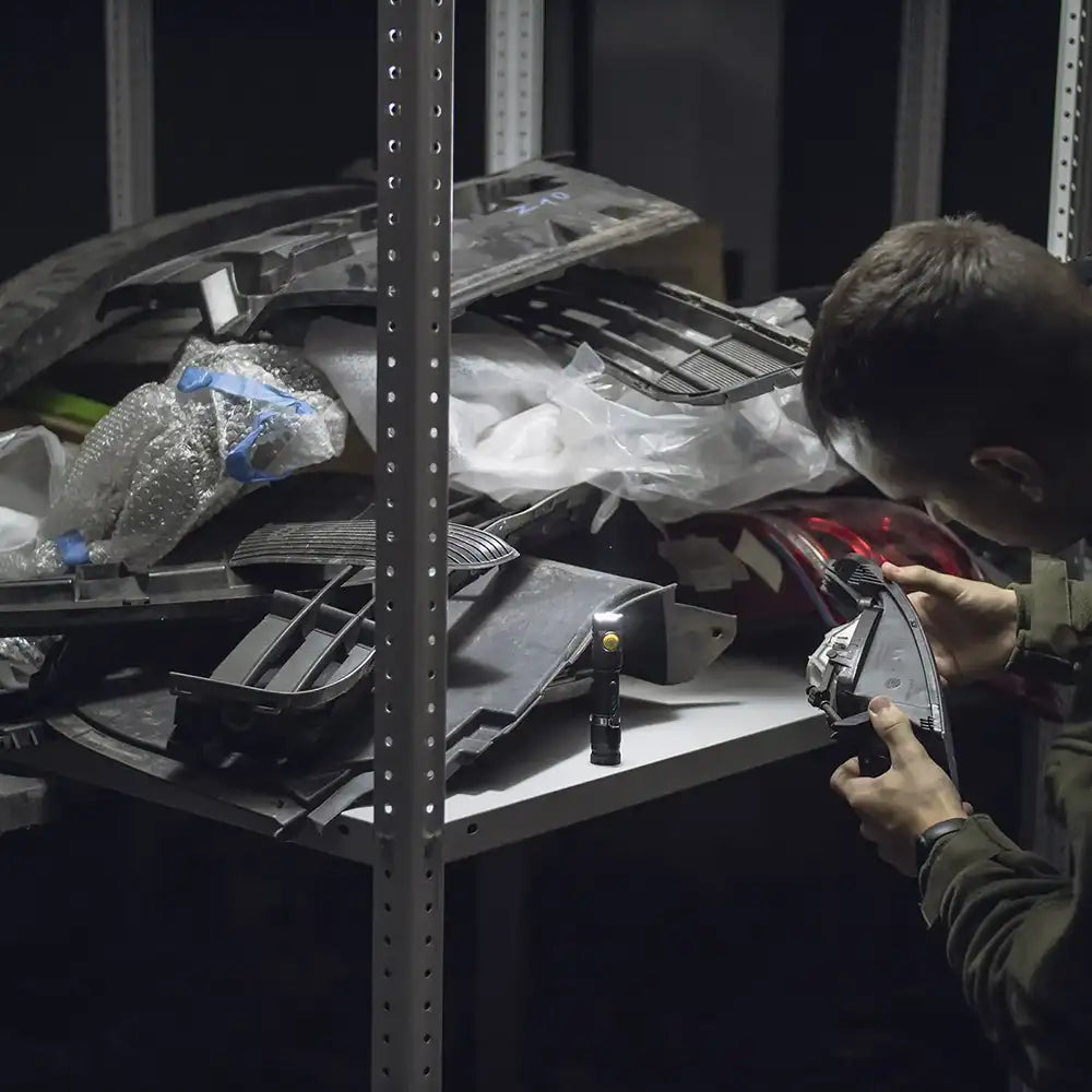 Taskulamppu Armytek Partner C2 Magnet USB Lämmin Sävy 1020 lm