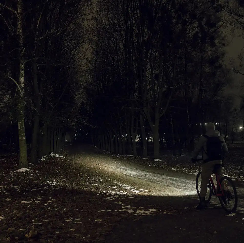 Taskulamppu Armytek Partner C2 Magnet USB Lämmin Sävy 1020 lm