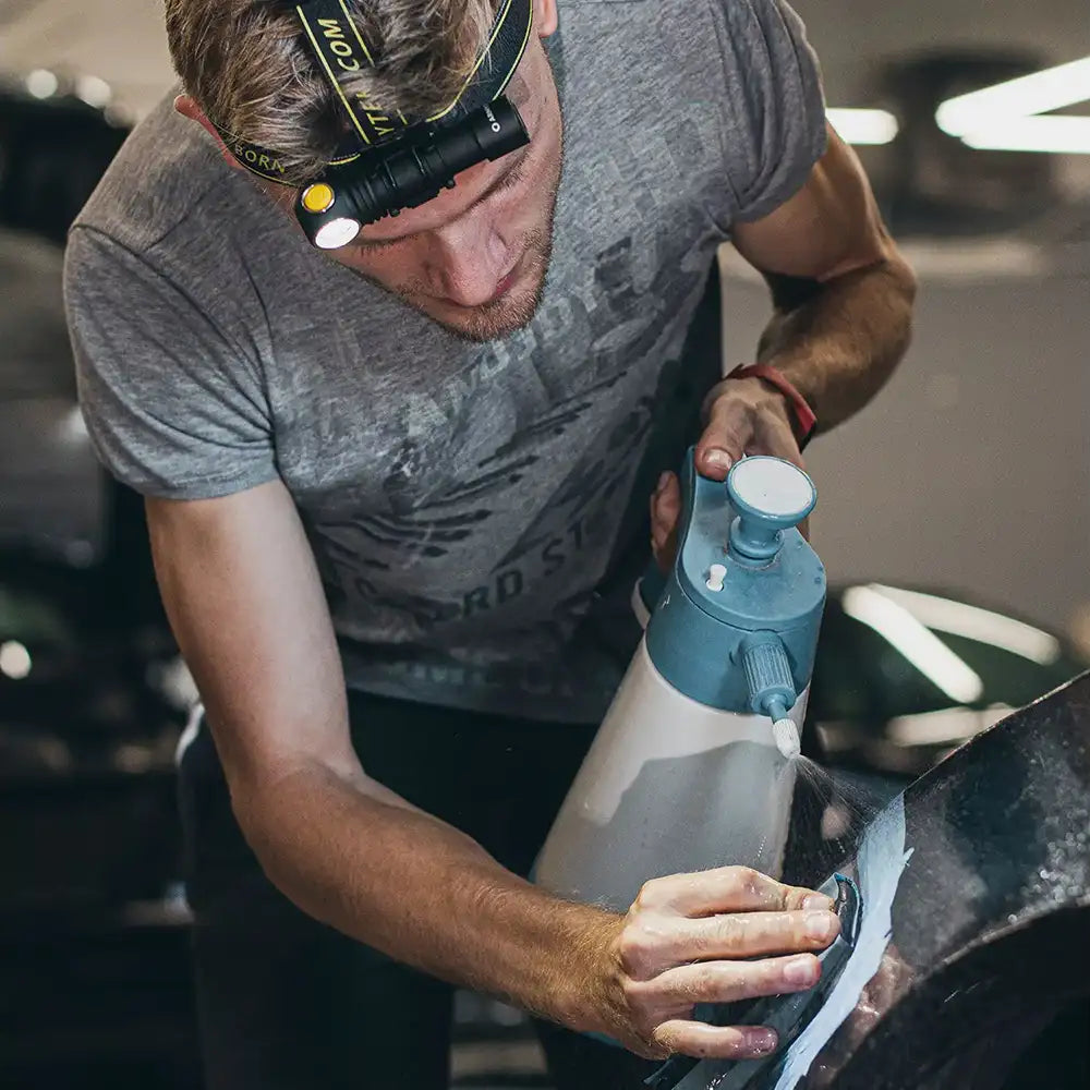 Otsalamppu Armytek Wizard C2 Pro Lämmin Sävy 2330 lm