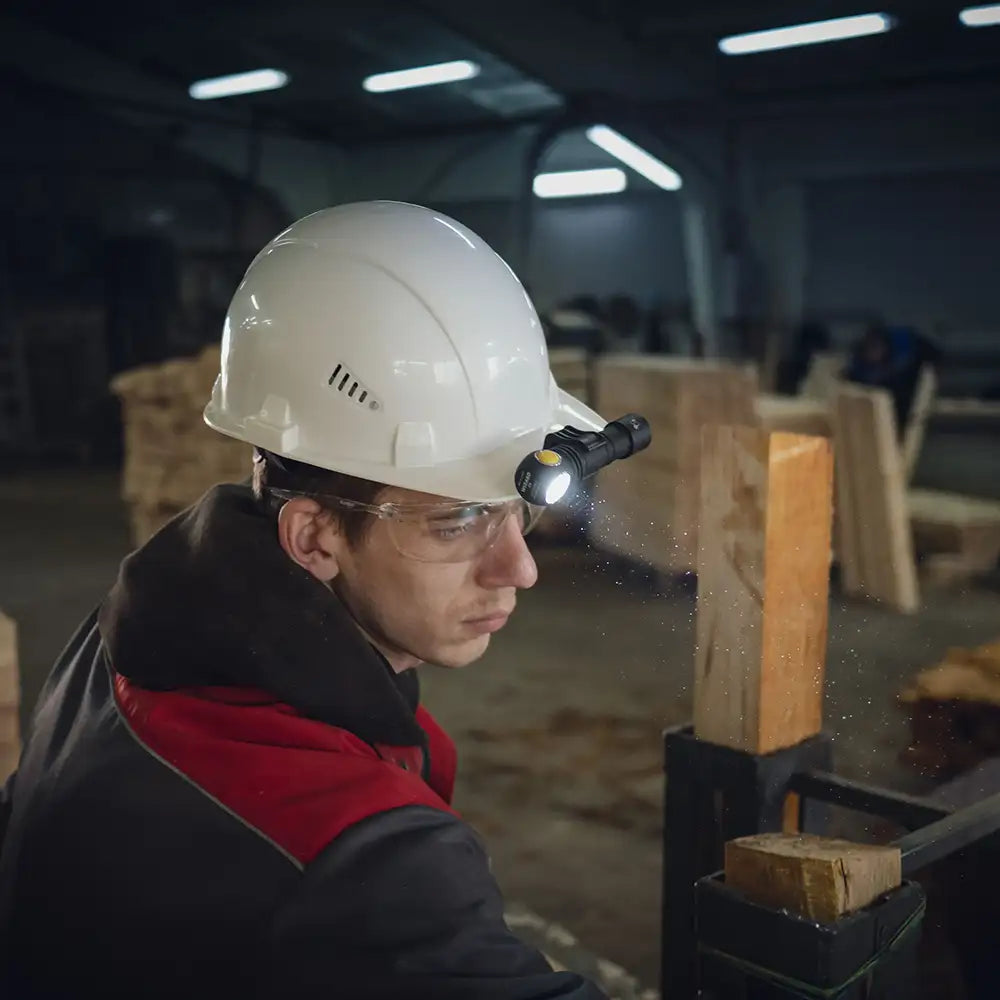 Otsalamppu Armytek Wizard C2 Magnet USB Lämmin Sävy 1120 lm