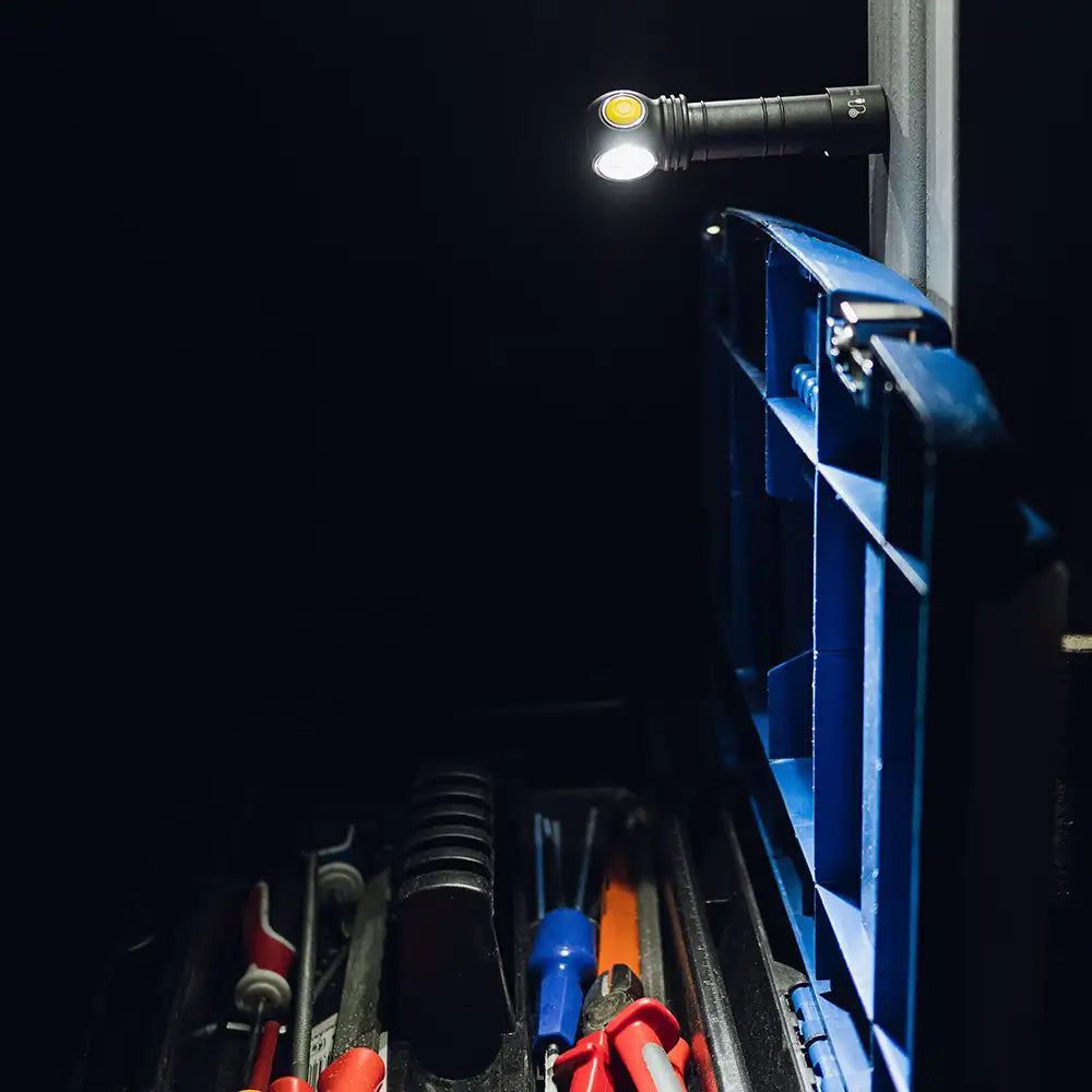 Otsalamppu Armytek Wizard C2 Magnet USB Lämmin Sävy 1120 lm